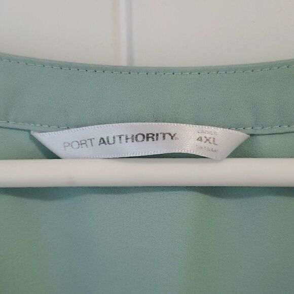 Port Authority womans Polyester blouse, size 4XL - Picture 5 of 5